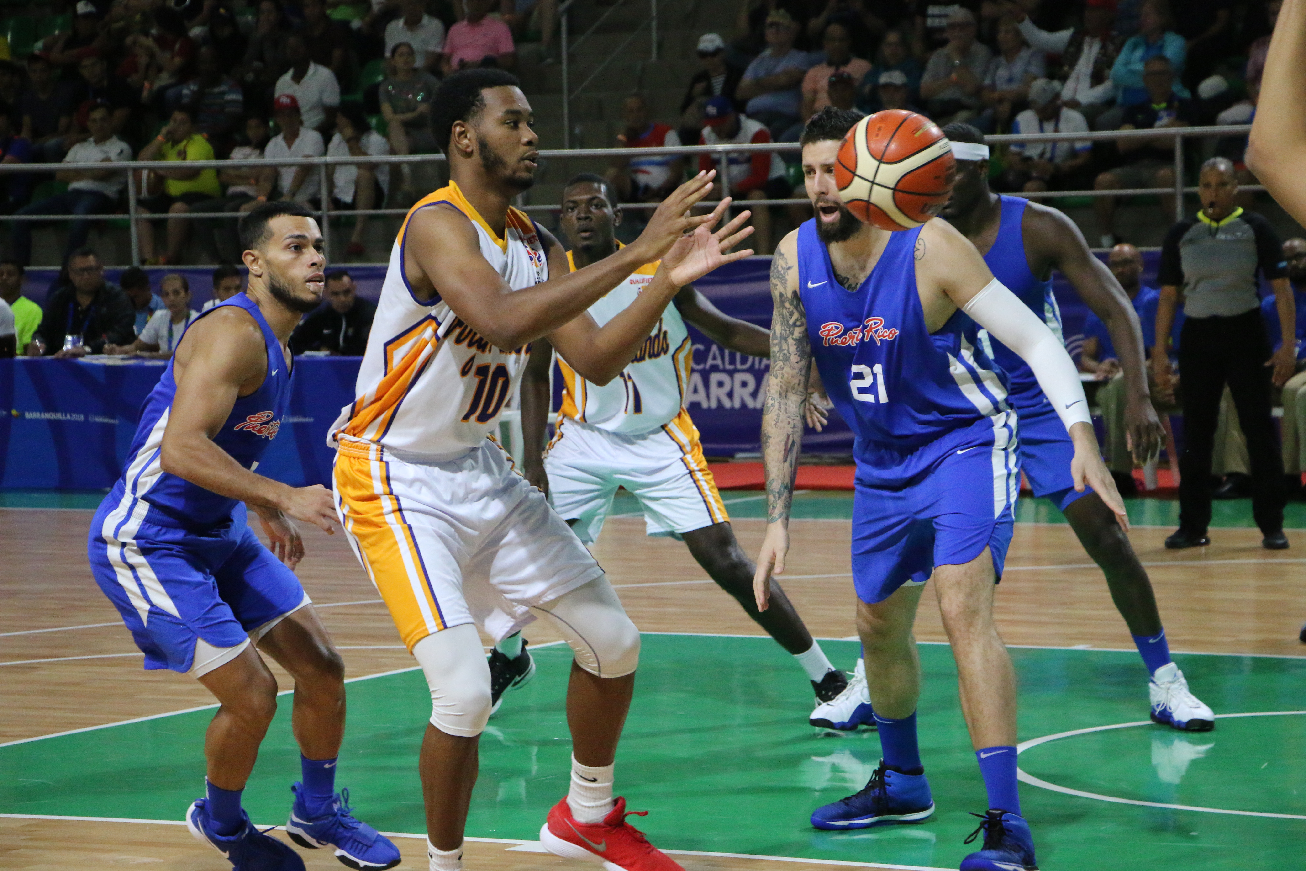 You are currently viewing Athletics and Men’s Basketball begin competition for Team ISV at the 2018 CAC Games